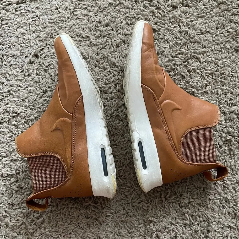 Nike Women's Air Max Thea Mid Sneaker Boots Chelsea boot in Ale Brown size 8.5